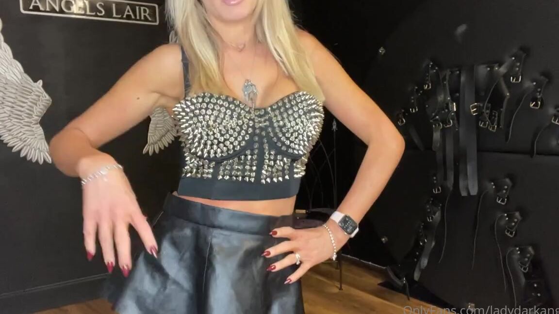 Ladydarkangeluk Onlyfans And The Jerk Off Friday