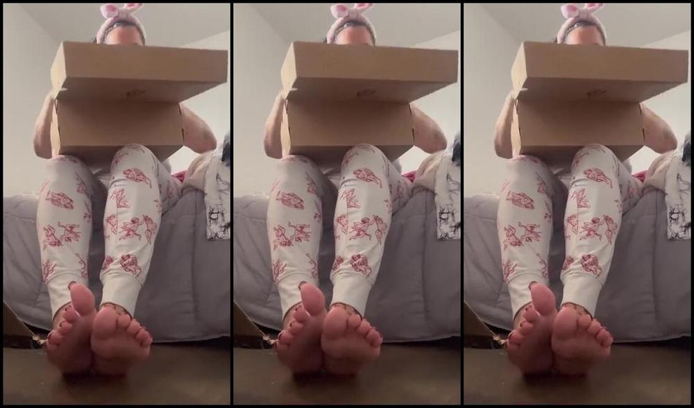 Goddessmonica00W 12 15 2024 Onlyfans Video Keep The Gifts Cumingp