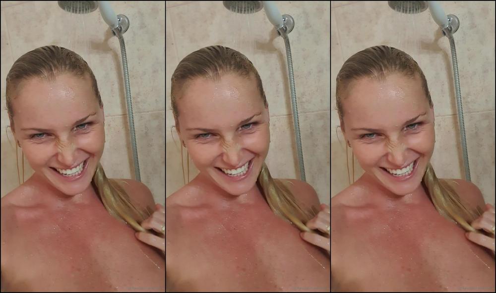 Kathianobilixx For Kinky Wednesday Hot Wet