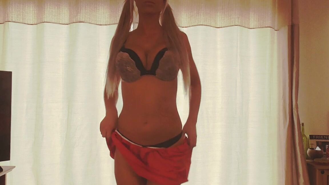 Big Tits, Costume, Dancing, Nudity/Naked, Strip Tease allfetishrequests sexy cheer leader lorna ManyVids