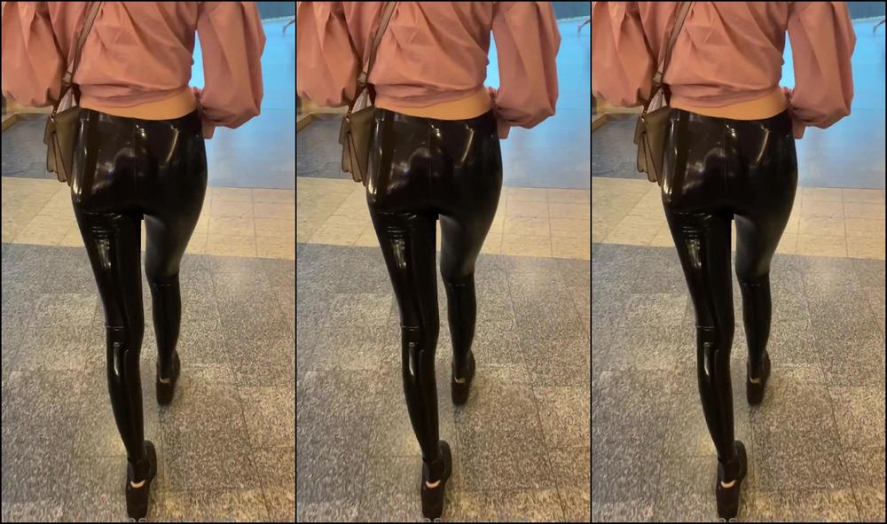 Lady Perse Latex In Public People Was Looking At Me I Love I