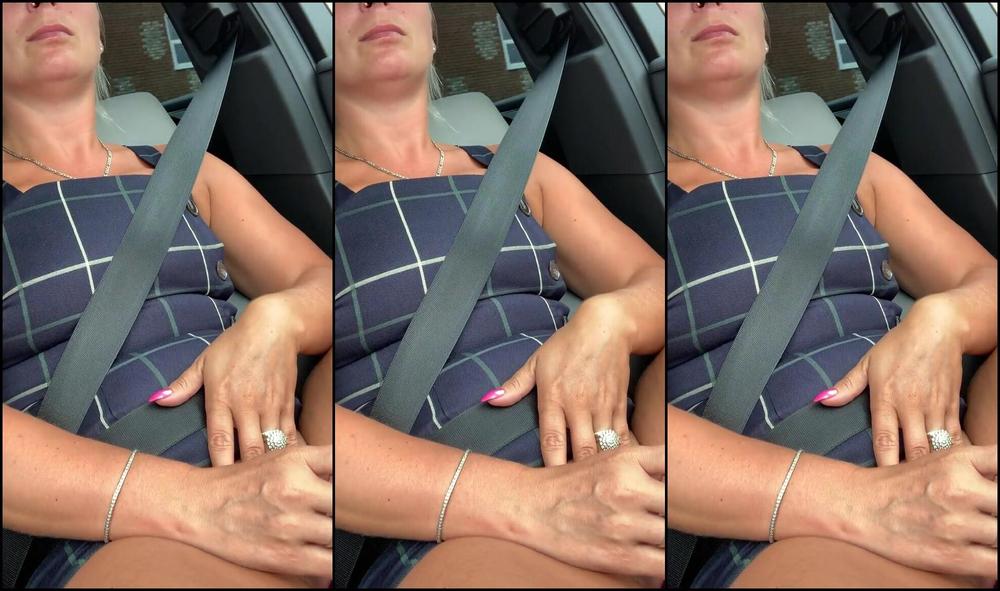 Amateur,Car Fucking,Public Outdoor,Solo Female,Vibrator fanfucks driven home as i toy my pussy ManyVids