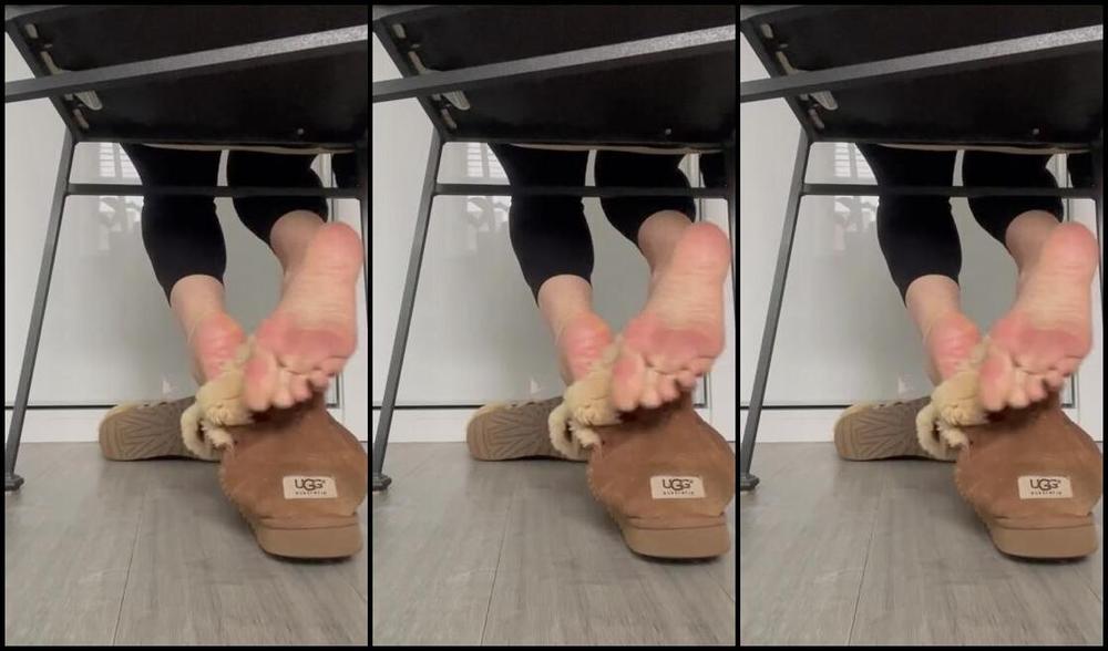 Bornroyal Feet Onlyfans Sniff My Intoxicating Warm Soles