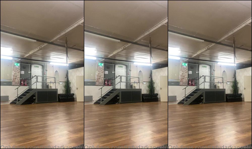 Lady Dark Angel Request For Stockings And Suspenders And Heels This Morning X Gone With Red And Black