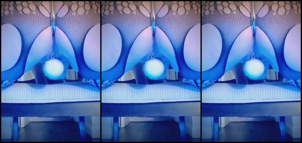 Raindegrey 3657068119 01 21 2025 Hooked And Vibrated