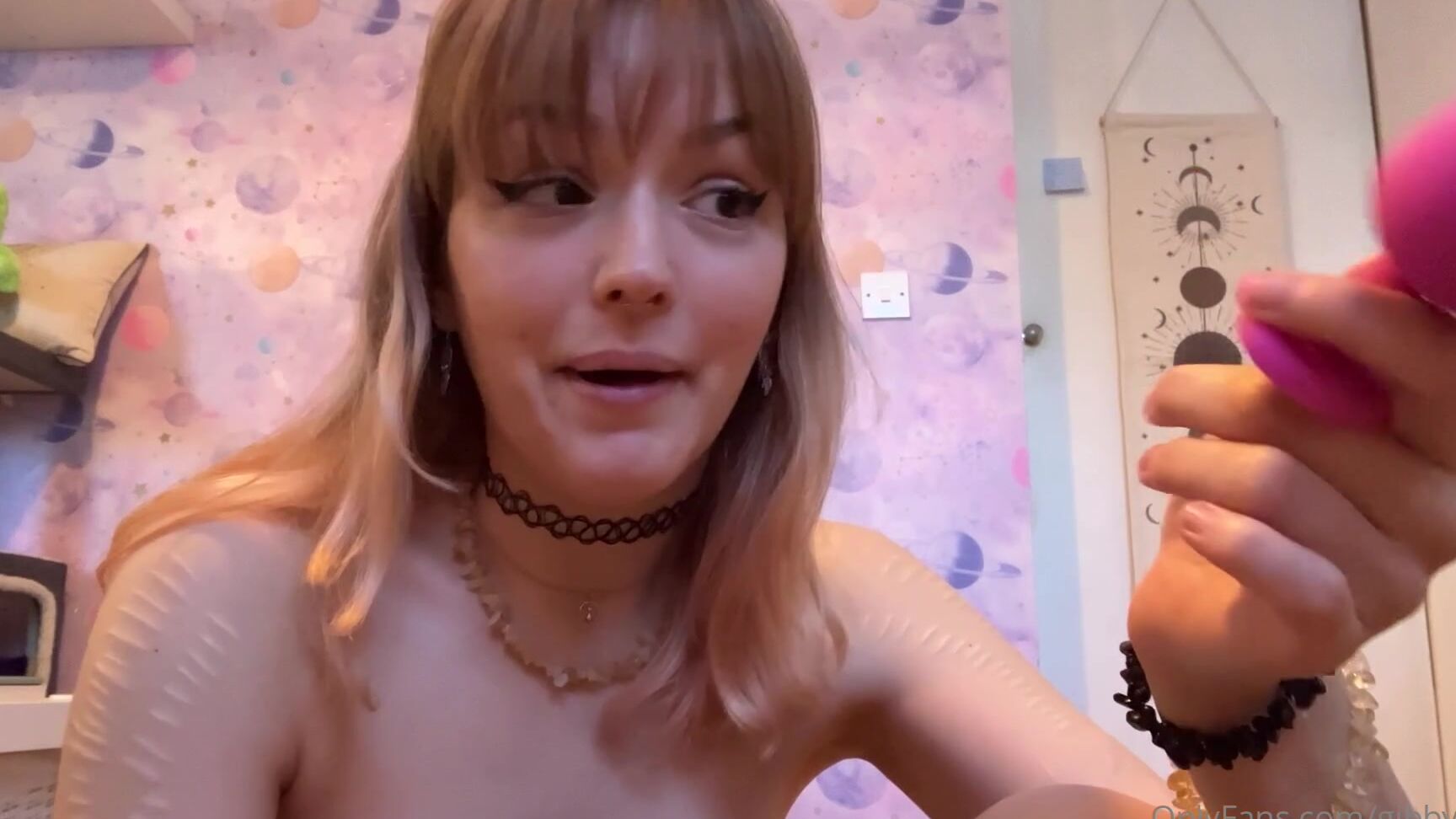 Gibbymoo 2774763502 02 16 2023 An Experimental Chatty Video Of Me Using A Butt Plug For The First Time In A