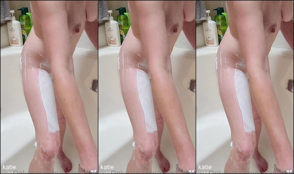 Katiefreckles Shaving My Legs Pussy Tips Are Always Appreciated If You Enjoyed This Video