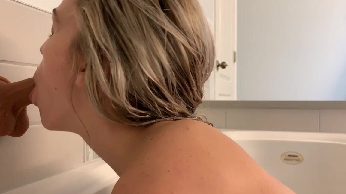 Bathroom sex, Bathtub Fetish, Creamy, Squirt, Titty Squeezing ryanryans bathtub masturbation ManyVids