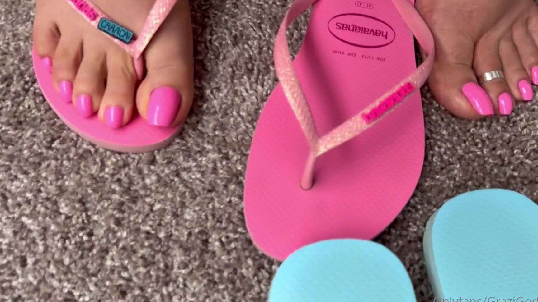 Grazigoddess 2784537721 02 28 2023 Gorgeous Big Feet With These Sexy Flip Flops This Color Looks Beautiful On My Naturally Long
