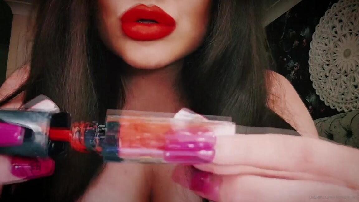 Miss Laura Nicknamed Mistresslaura11 Onlyfans Full Clip Red Lips Make Ur Clitty Dick Twitch You Are Weak Pathetic And Addicted