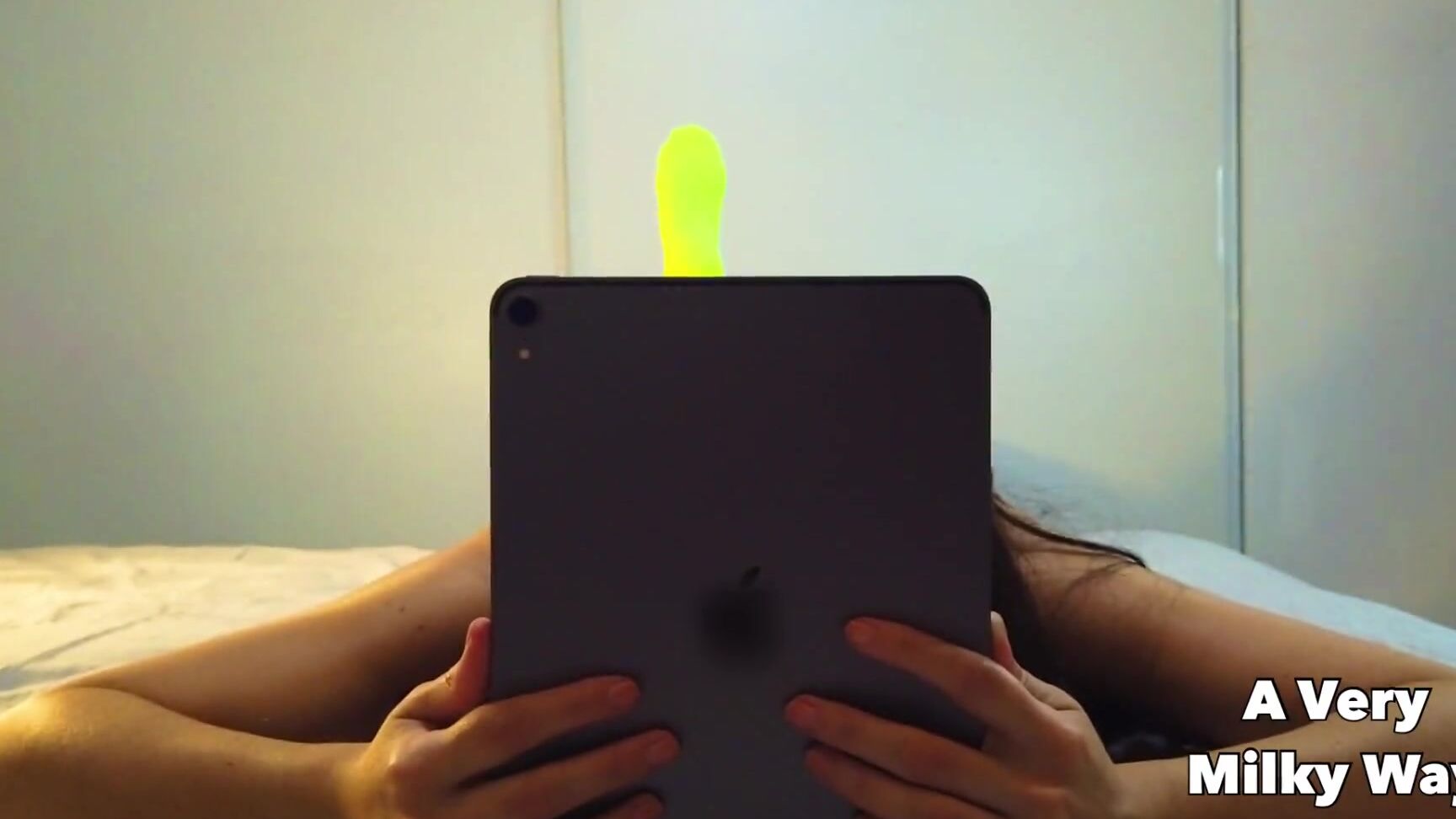 AveryMilkyway Bugs bunny Tik Tok challenge with an anal plug! AVeryMilkyWay Pornhub