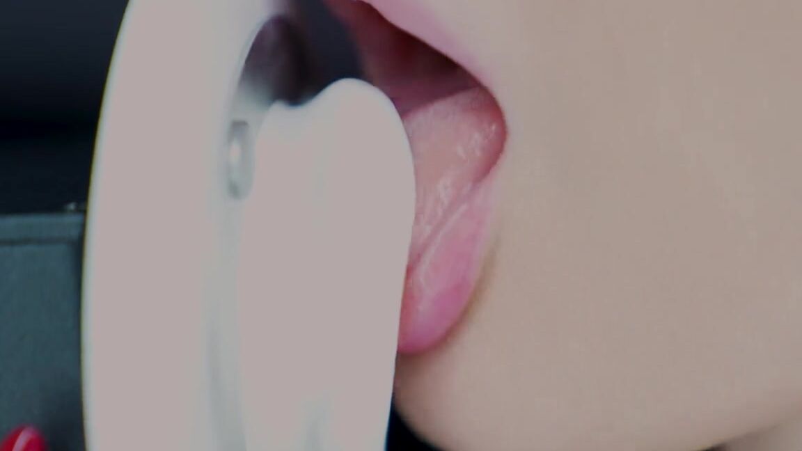 Amy Lefox Nicknamed Amylefox 05 23 2025 Onlyfans Video Asmr Ear Licking To Start Your Weekend Right Enjoy This One Darling