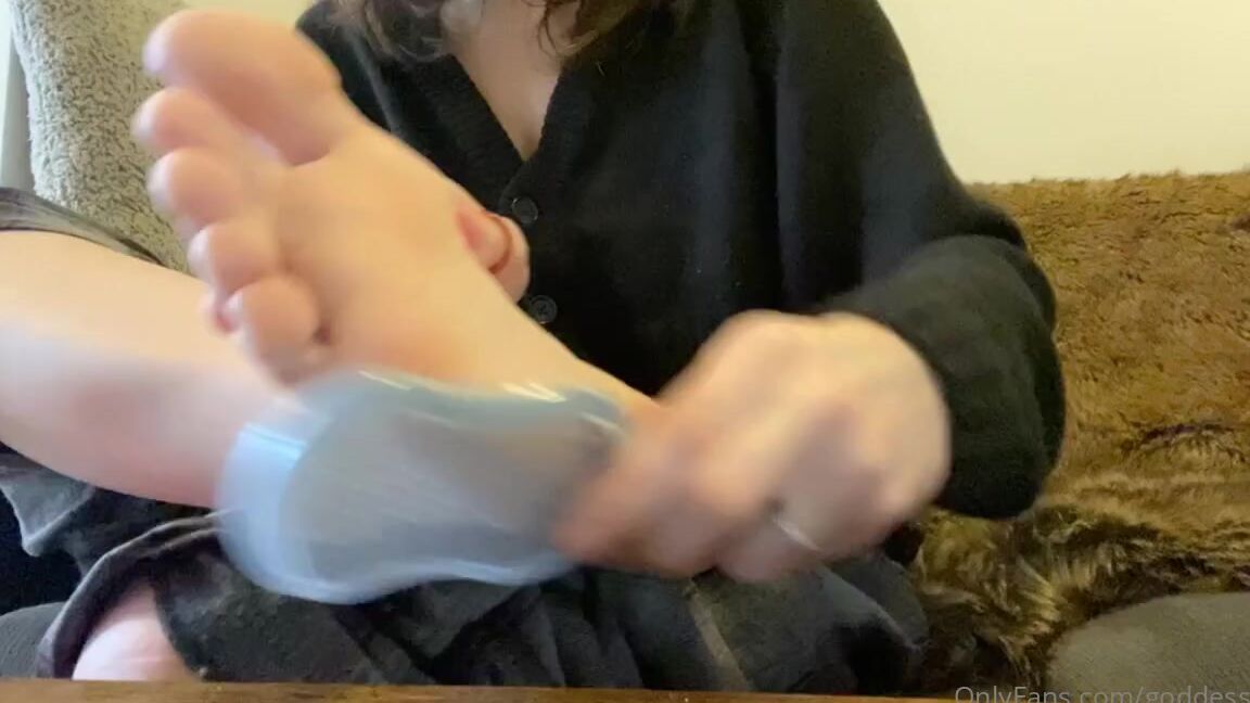 Goddesskayy Nicknamed Goddesskayy Onlyfans I Have To Redo My Pedicure Today Because It Got Chipped But I Thought I D Show Off How I Keep Them