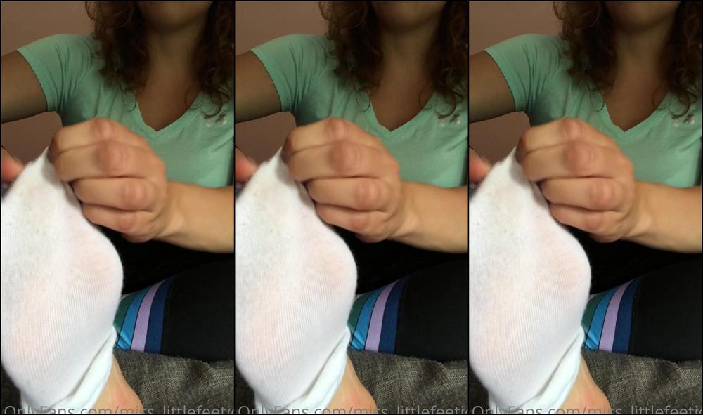 Miss Littlefeetjoi The Birds Are Chirping And Your Dick Is Hard And Out For Me Tell Me A Better Way To Start