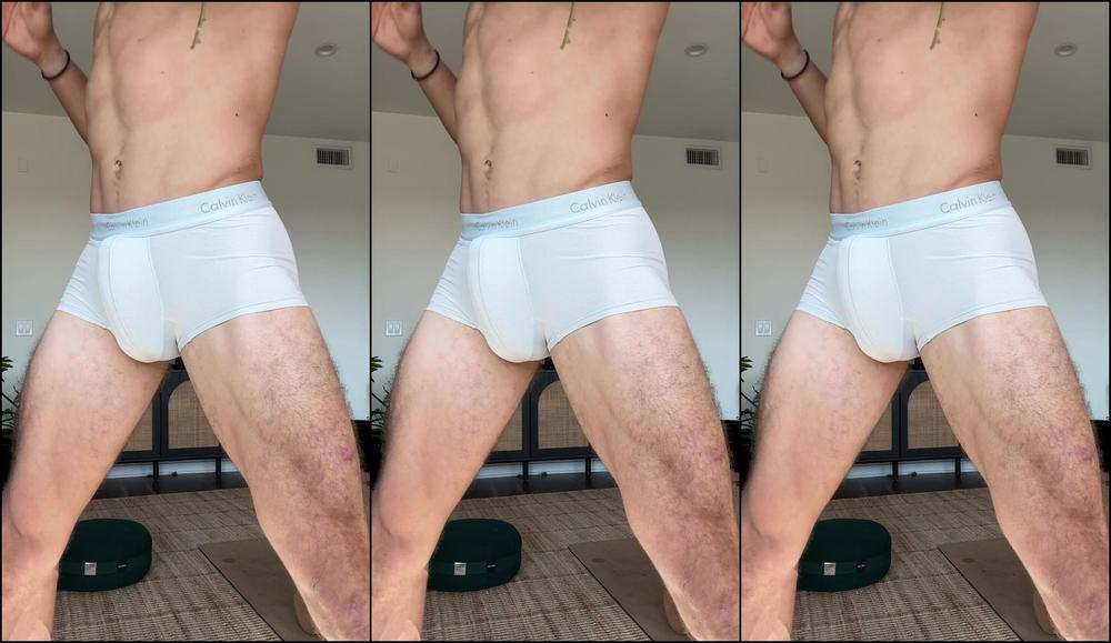 King Liam See What My Hips Are Able To Do