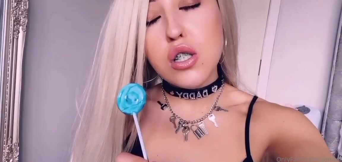 Miss Evie Lock Nicknamed Missevielock Onlyfans I Will Never Suck On Your Tiny Pathetic Little Cock Bitch