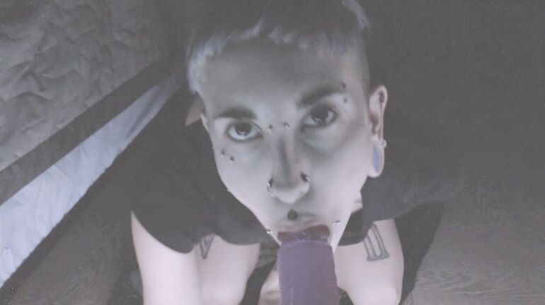 Skulliee Blow Glitch