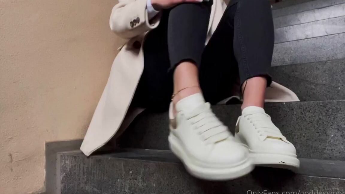 Goddessmona 91 Onlyfans Update Ja Auch Im Winter Sind Meine Fe Einfach Nur Mchtig Da Wird Sich Noch Einiges Bis Freitagp