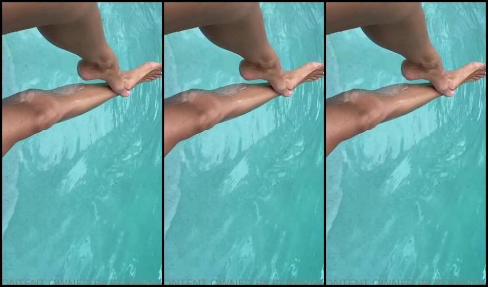Princess Chelsea Aka Bowdown2Chelsea Onlyfans Sensual Leg Tease In The Pool
