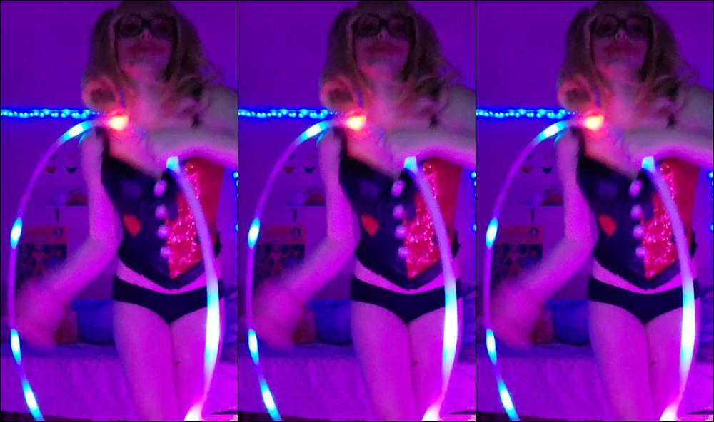 Lanabeexo I Watched The Blackheart Burlesque Last Night And Now I Wanna Dance And Be All Creative Lo