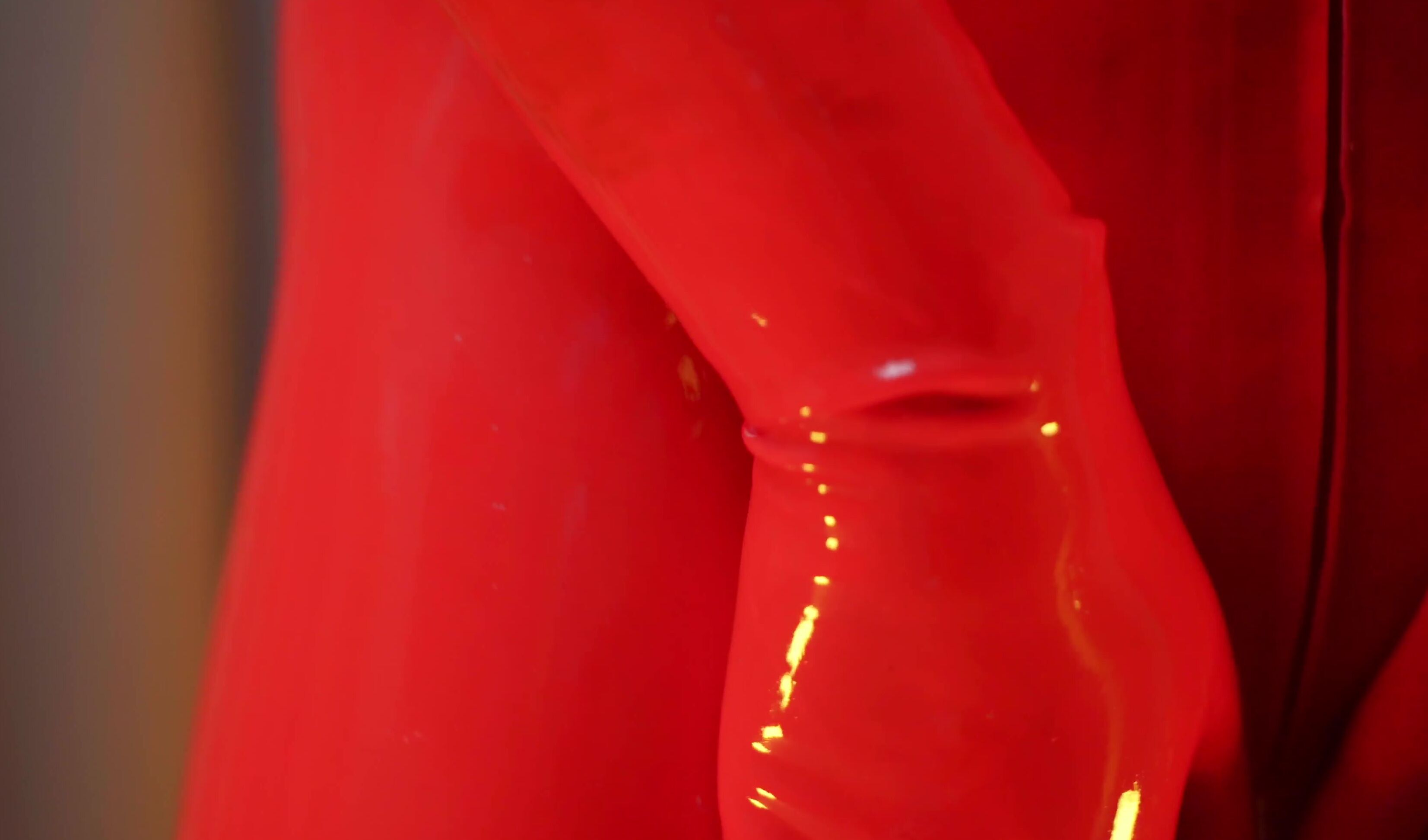Big Boobs, Dirty Talking, Latex, Liquid Latex, Mistress red-catsuit-and-mistress-dirty-talk ManyVids