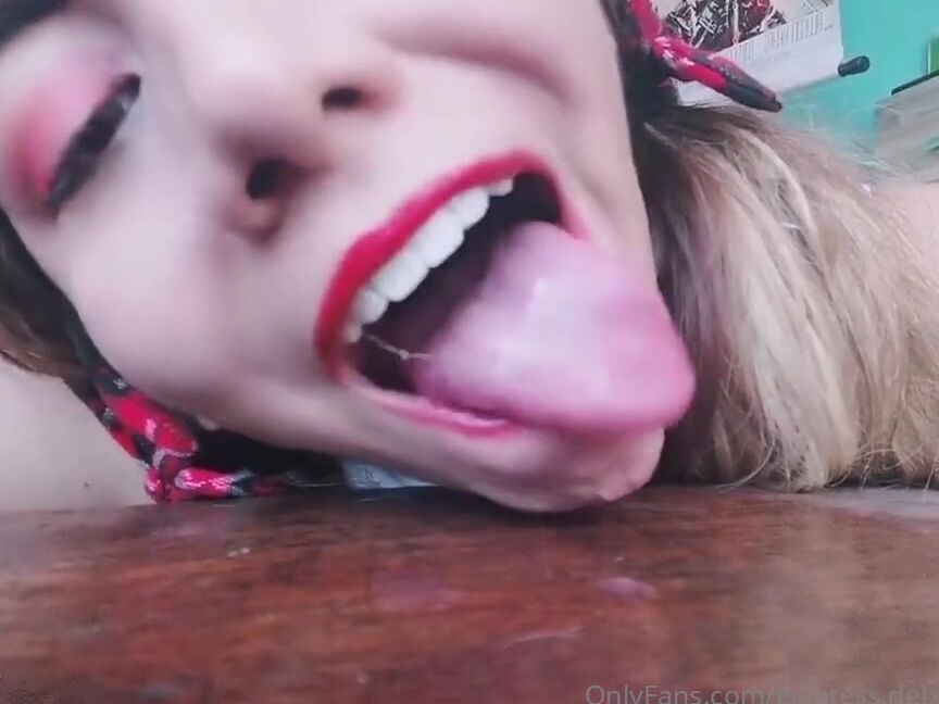 Giantess Debora Nicknamed Giantess Debora Onlyfans School Girl Vore Dbora Estas Her Tiny Classmates Full Video 8Min English Do You Think The