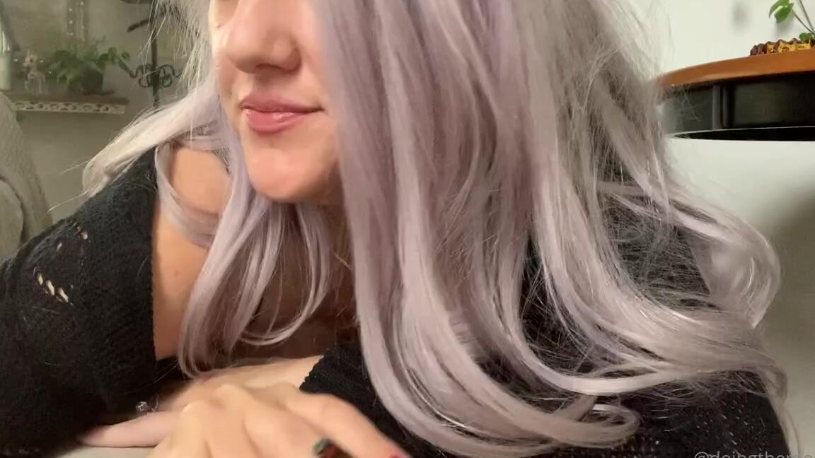 Dmostest Nicknamed Doingthemostest Onlyfans Smoking Turns To Feet Working On New Content With Bretts Help This Weekend Also Available For