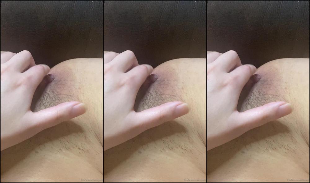 Ashleyaoki It S Been About Weeks Since I Ve Shaved And I Ve Got