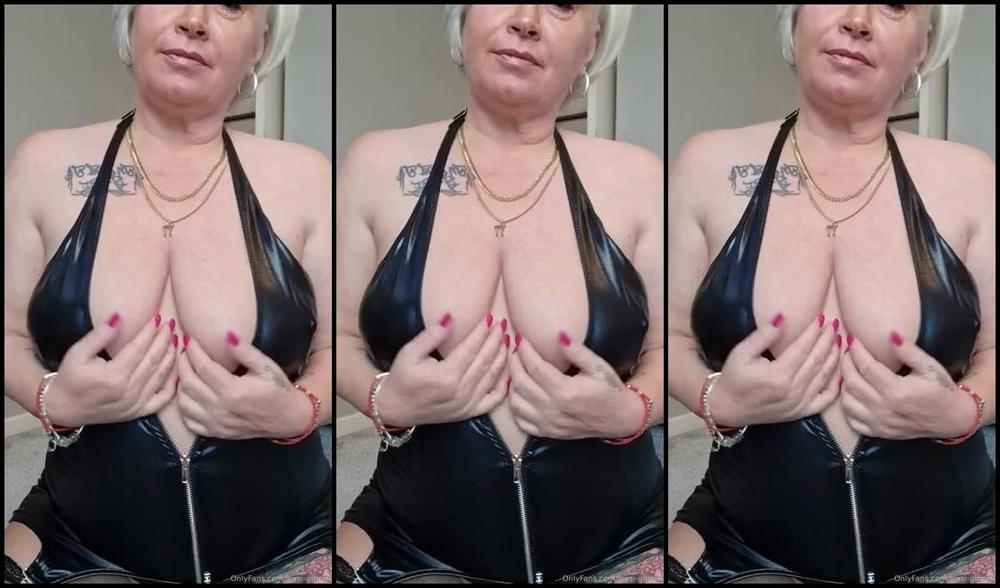 Misslexsi Nicknamed Misslexsi Onlyfans A Little Naughtiness Never Hurt Anyone Right