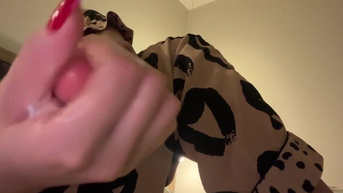 Enna 88 Onlyfans Suck All Mt Toes My Slave Suck Now I Am Your Goddess Anda