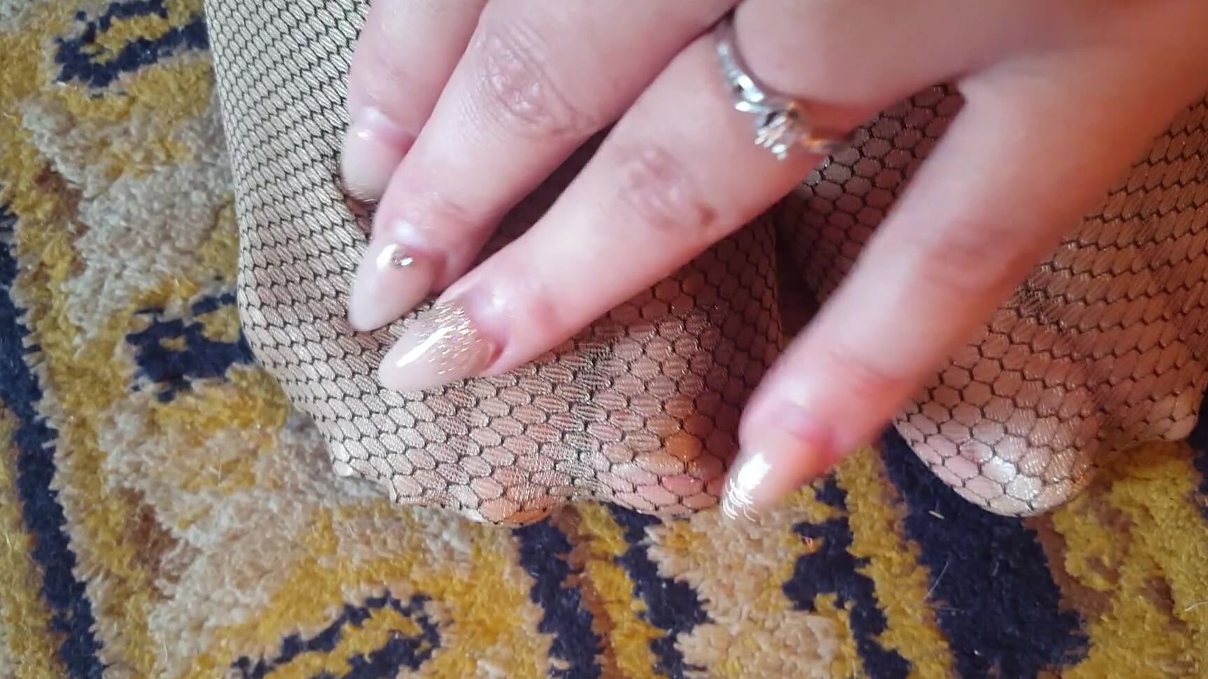 Cherrybmodeluk 3316920 09 01 2017 Fetishfriday Footfetish Video Soles Toes Legs Sexy