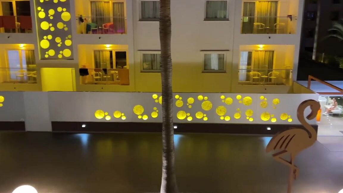 Bralessforever 2023 02 02 Rocky Late Night Snack