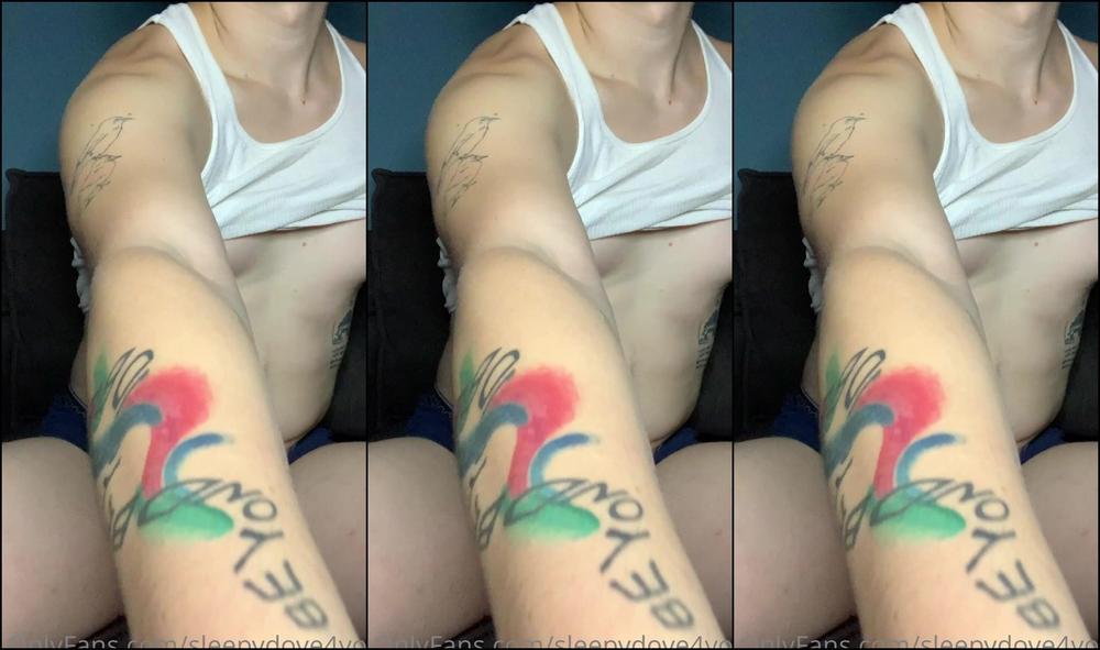 Mommydove Sweaty And Lazy And Sexy As Fuck