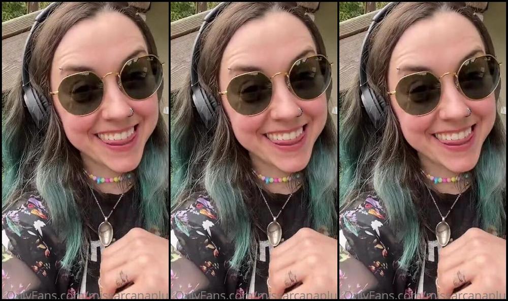 Missarcanaplus I Went Live For The First Time Ever On My Tiktok The Other Night It Was Pretty Fun If