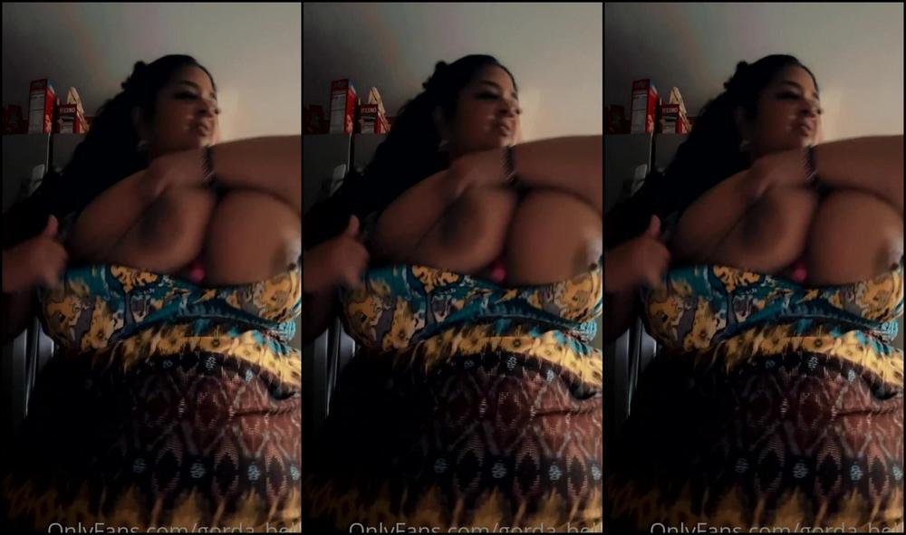 Gorda Bella 2764270603 02 04 2023 I Thought I Lost My Chapstick