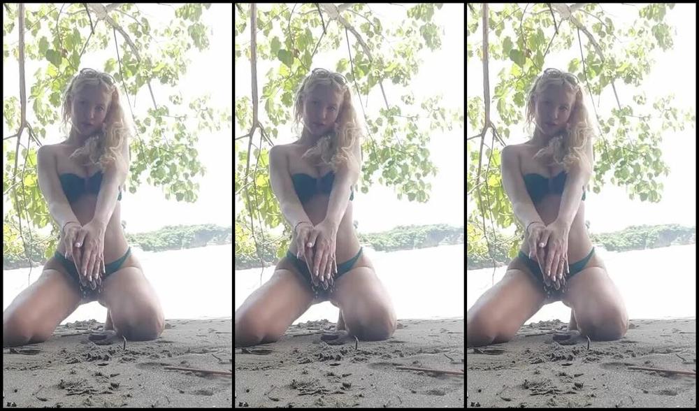 Goddess Natalie Nicknamed Goddessnatalie Onlyfans Did You Suck Cock This Summer Yet