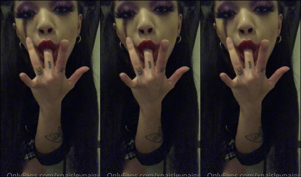 Xpaisleypaigex Some Public Content For Y All As A Treat Sq