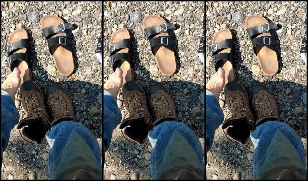 Flirtygirl370Z Nicknamed Flirtygirl370Z Onlyfans Nasty Sweaty Smelly Feet Thats What Roofing In 118 Will