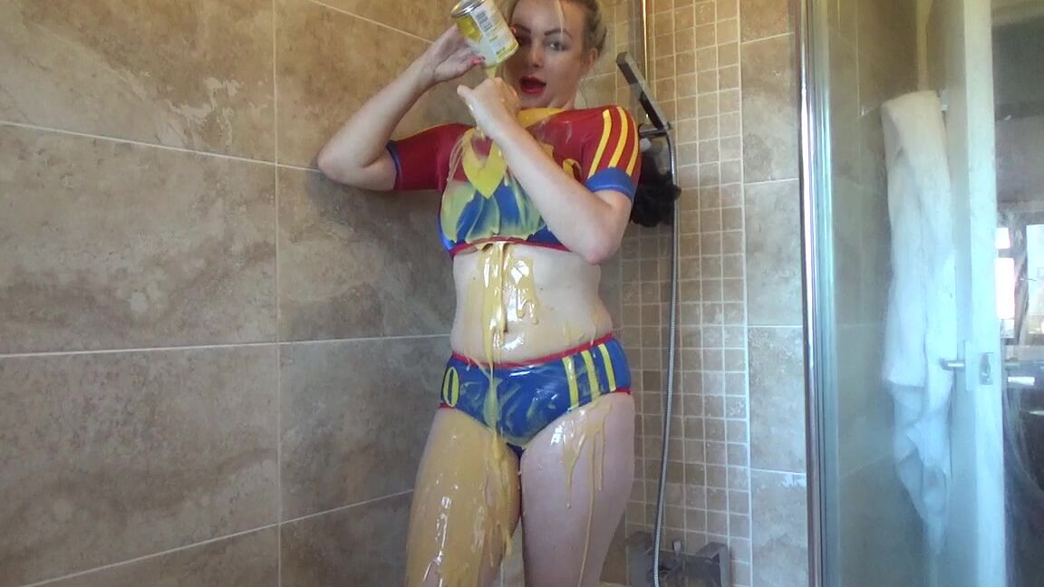 Penny Lee Messy Footbal Kit