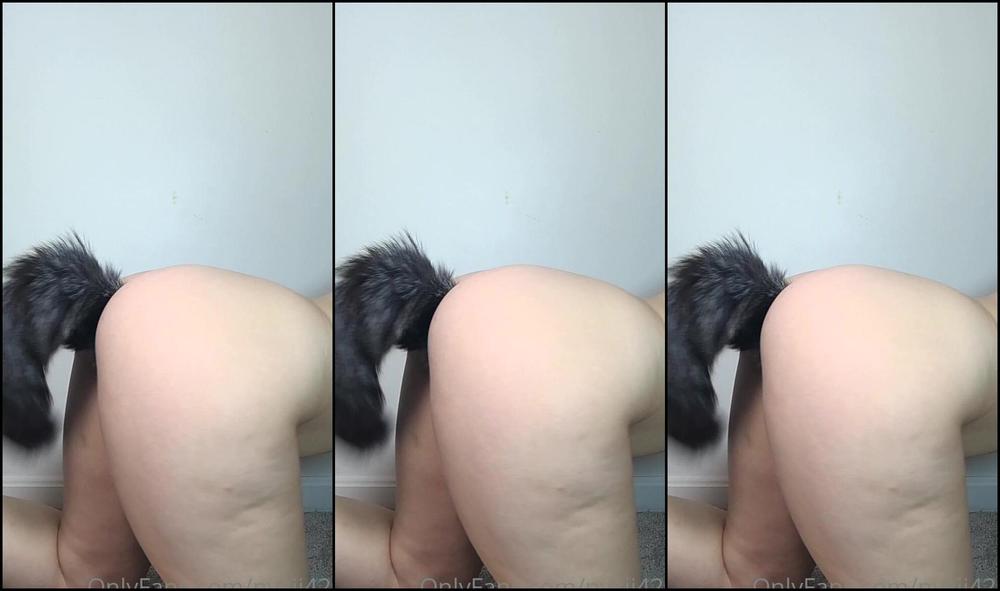 Nyxii Putting In My Buttplug Tail Showing It Off And Then Playing With My Pussy Orgasming F