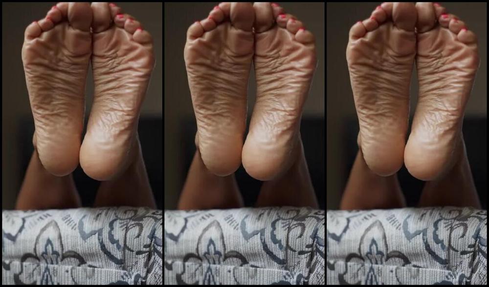 Alexia Ramsey Onlyfans How Badly Do You Want To Taste The Textures Of My Feet If You Didnt Get The Latest Ppv Dm Me