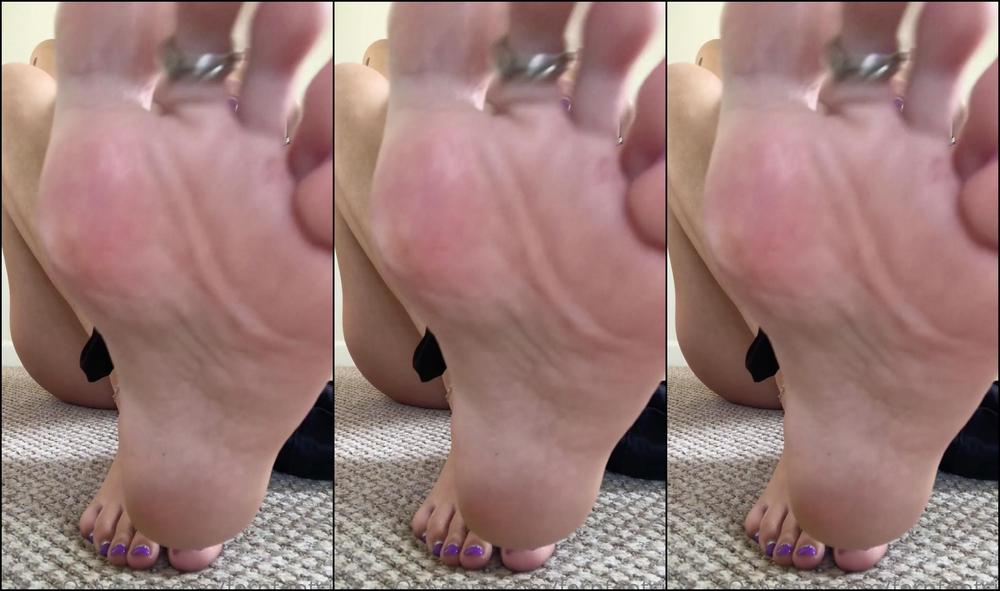 Lush Fern Challenge Can I Remove My Black Nylons Without Flashing Watch Find Out If Yo