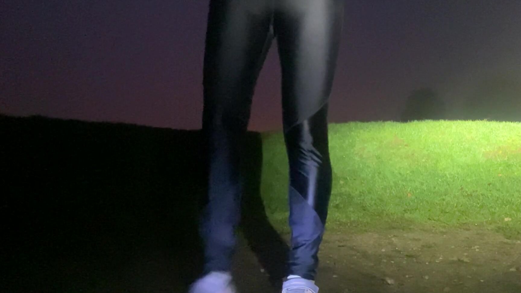 "SuzieLove212" milf, nudity/naked, public nudity, public outdoor, pussy play outside pussy play in the dark Manyvids