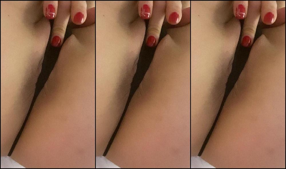 Mistress Gaia Smell It