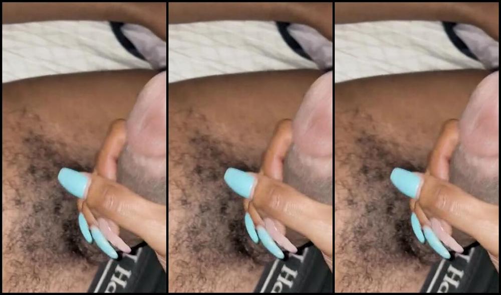 Torisoless Onlyfans Jerking Him Off While He Was Trying To Fall Asleep