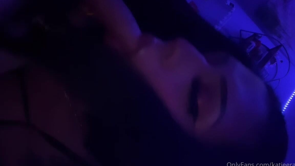 Katieeramos Mmm I Love How Cock Literally My Fav Mmm My Doctor Said No Oral But If I Ain T Going Dee