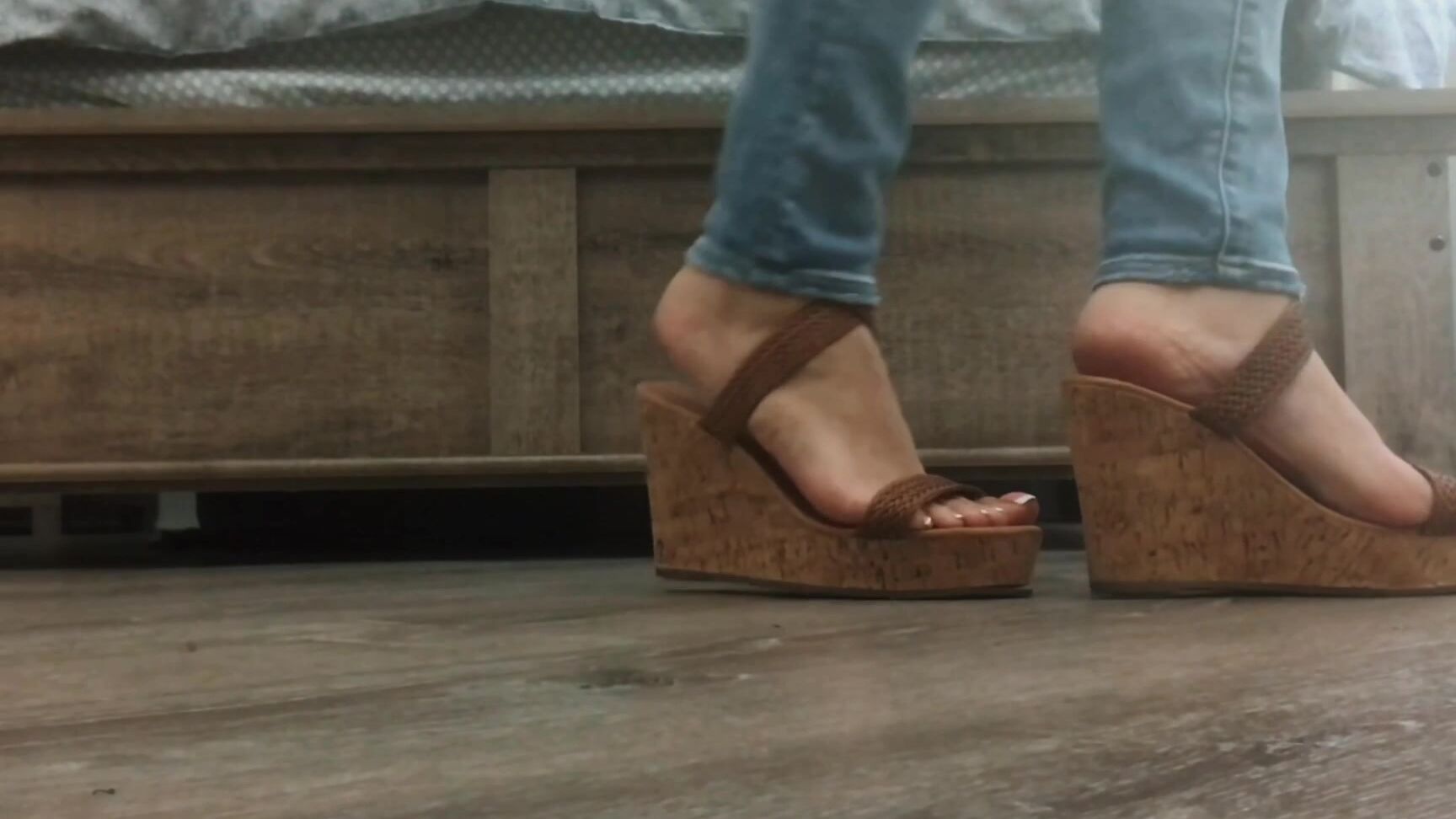 Fetishxqueen A Lil Wedge Heel Strut And Pre Intro To The Next Joi