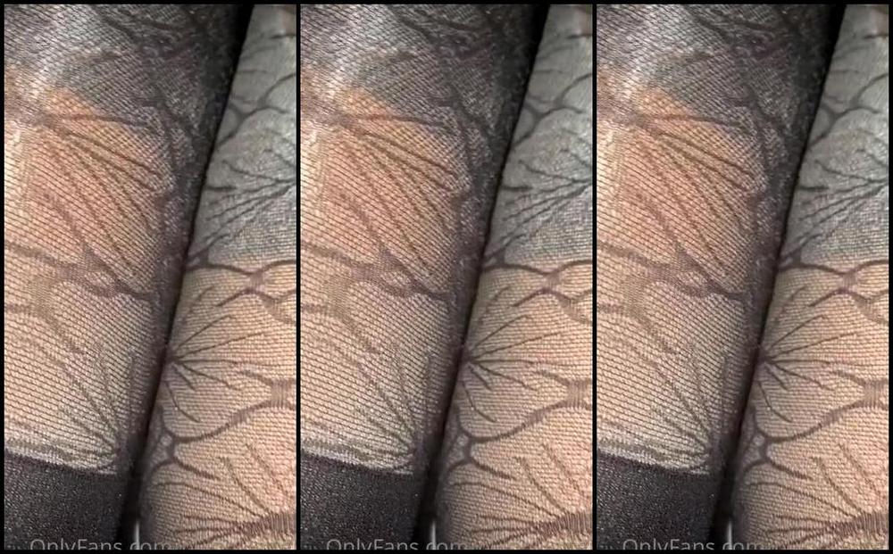 Nylonskitten Nicknamed Nylonskitten 10 18 2021 Onlyfans Video So How Many Do You Think I Wore Today Lets See Who Gets It Right 1H4W