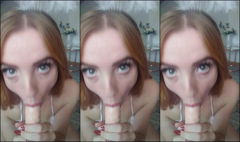 scarlettjonesuk-29-10-2019-77468118-naughty-angel-sucks-and-fucks-dildo-3