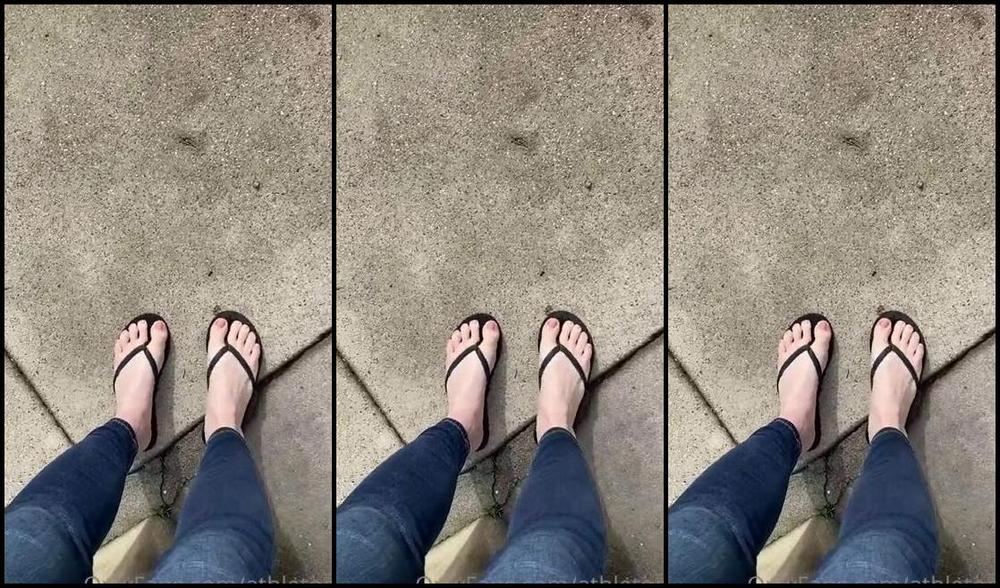 Athletoes Nicknamed Athletoes Onlyfans Weekly Fancy Coffee Shop Walk